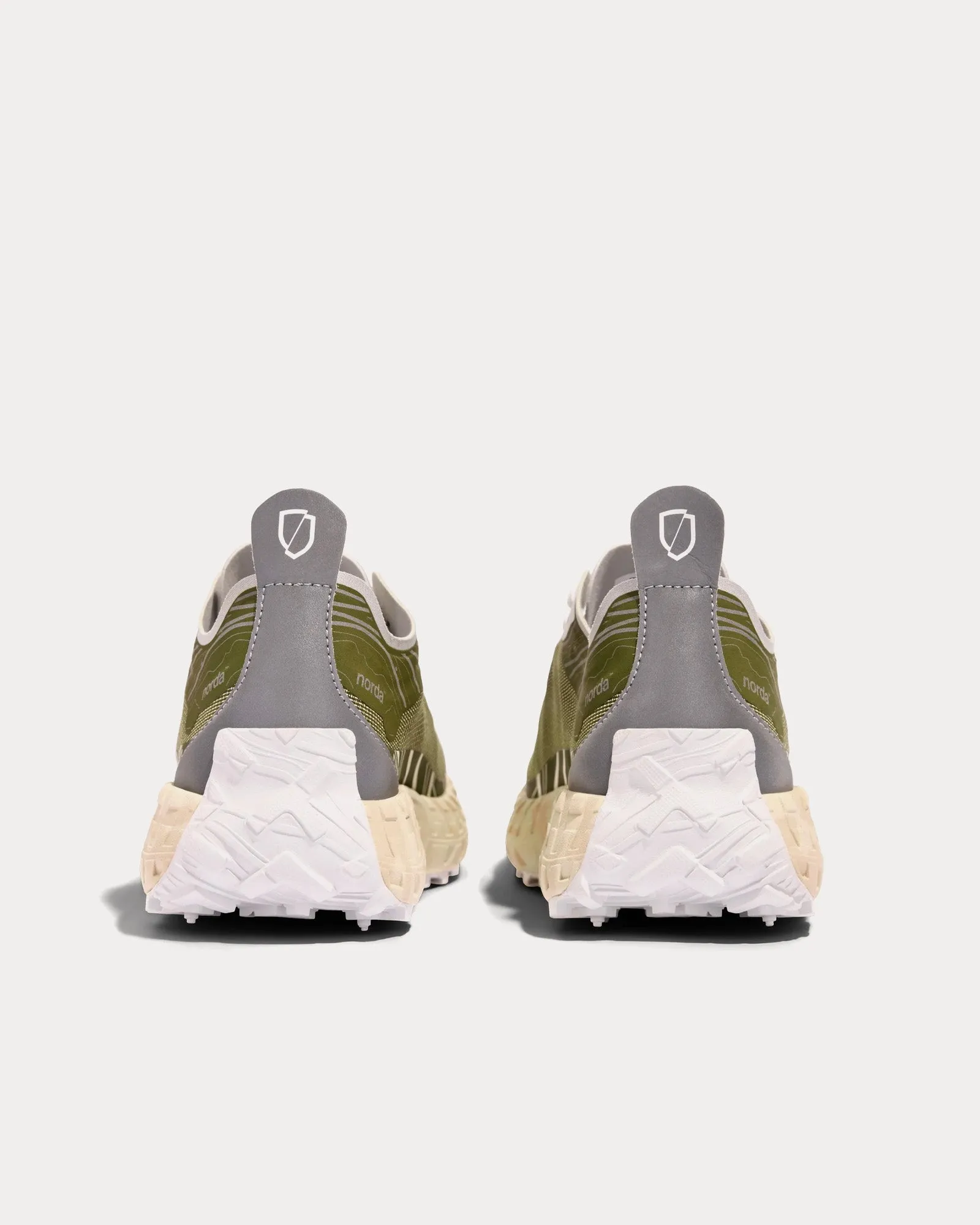 001 Glitch Running Shoes