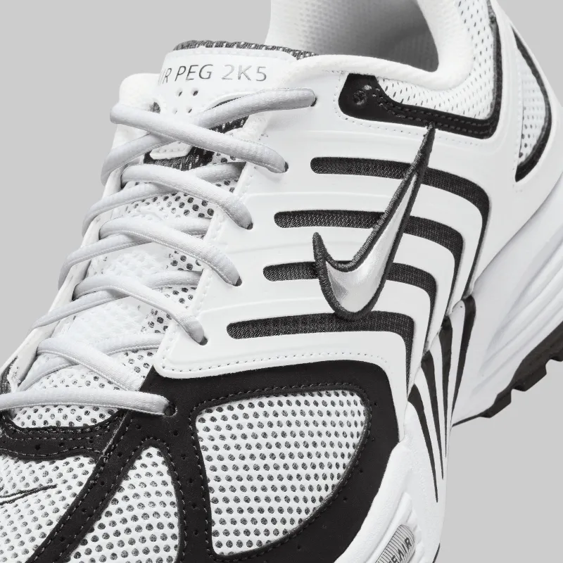 Air Pegasus 2K5 - White/Black - LAST PAIRS!