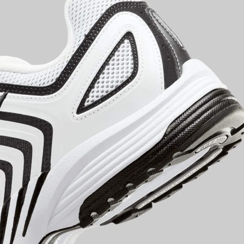 Air Pegasus 2K5 - White/Black - LAST PAIRS!