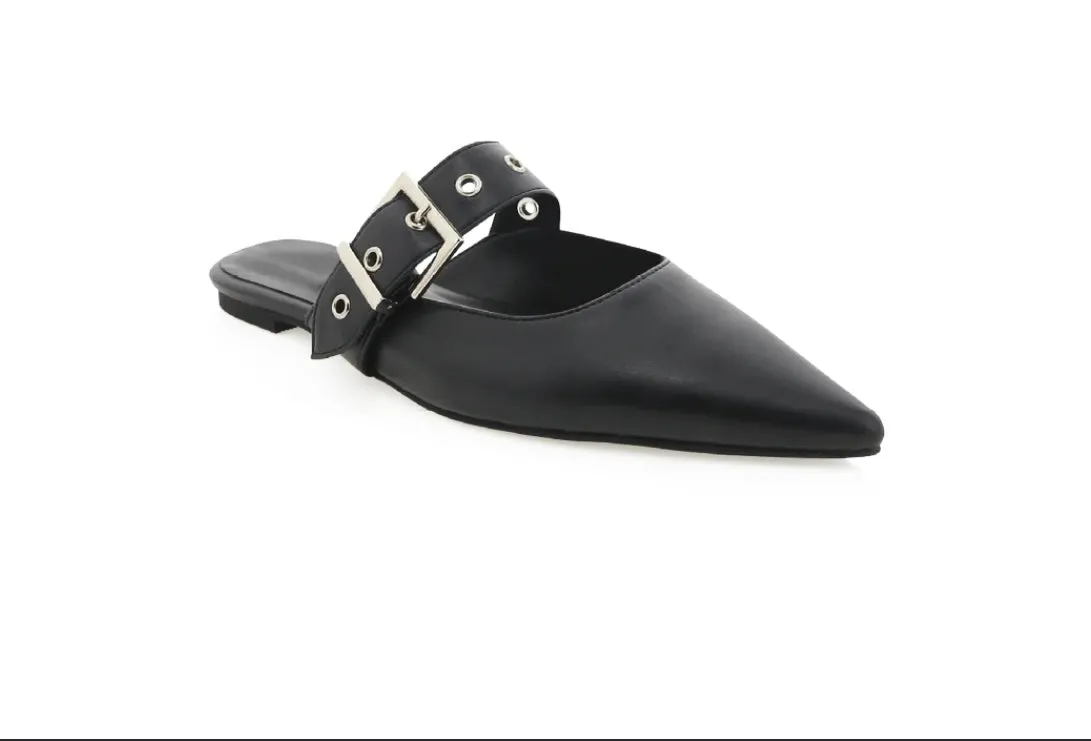 Billini Halsey Flat