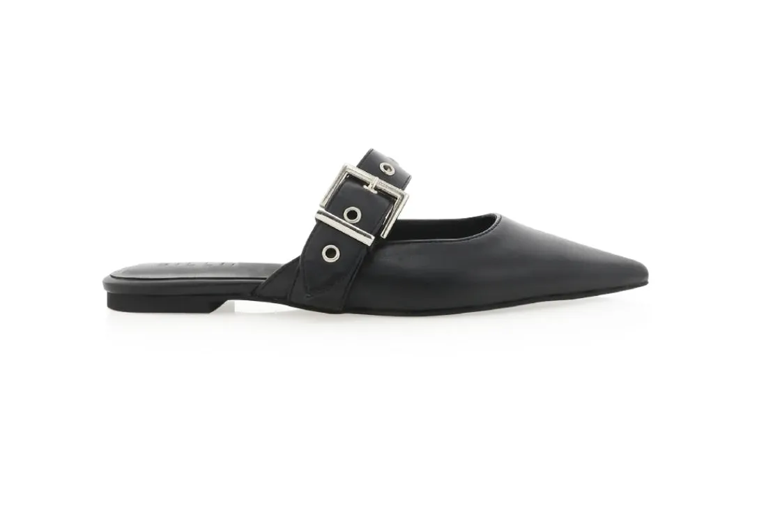 Billini Halsey Flat