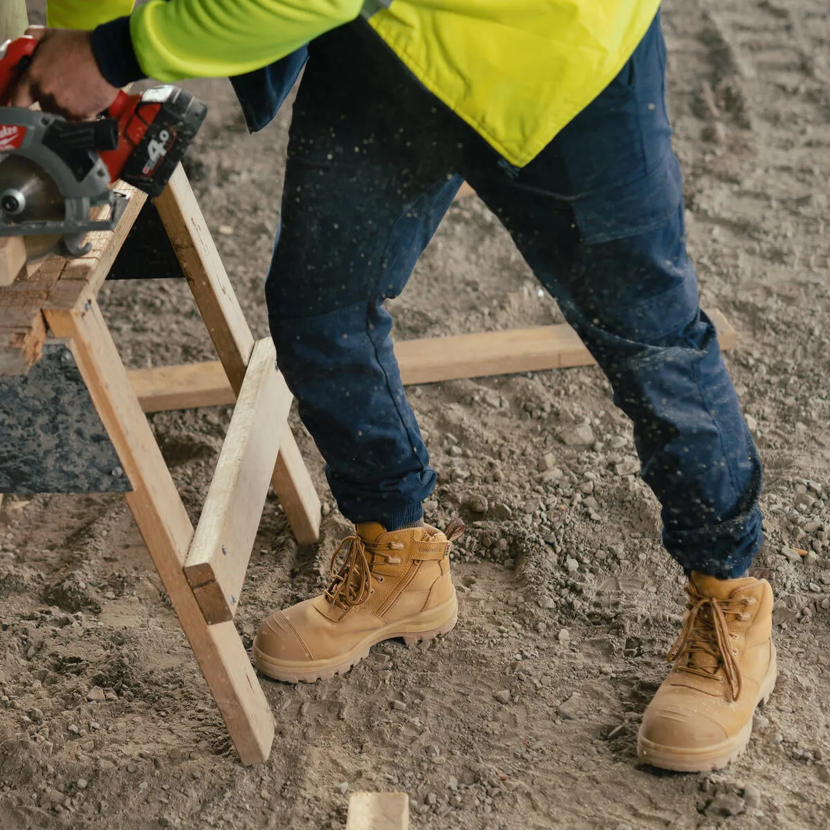 Blundstone 8550 Unisex RotoFlex Wheat Safety Boot