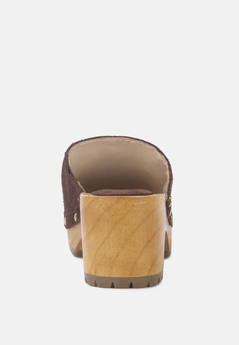 CEDRUS Fine Suede Studded Clogs Mules in Brown