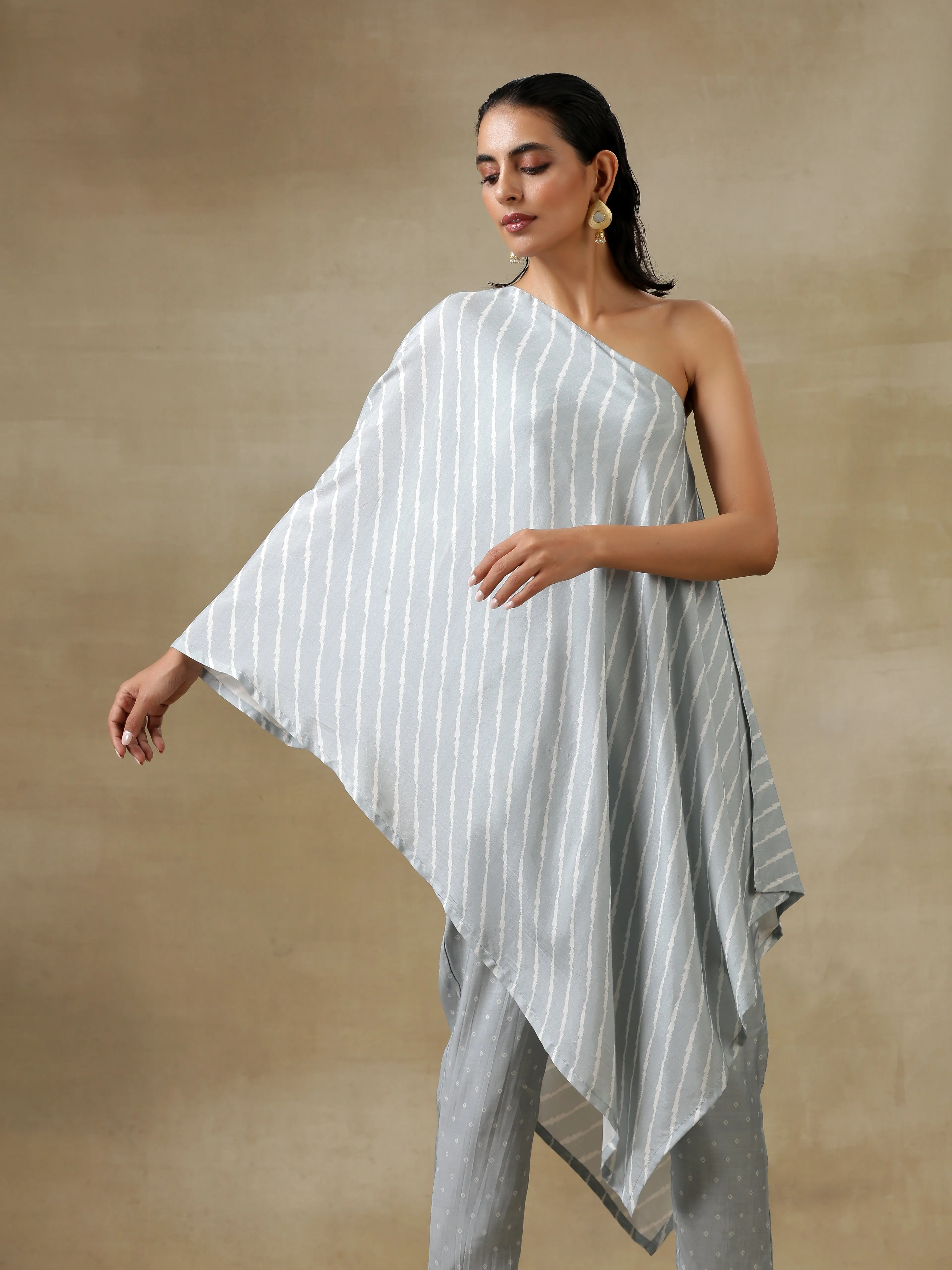 Grey Bandhani Printed Silk One-Shoulder Kurta Pant Set