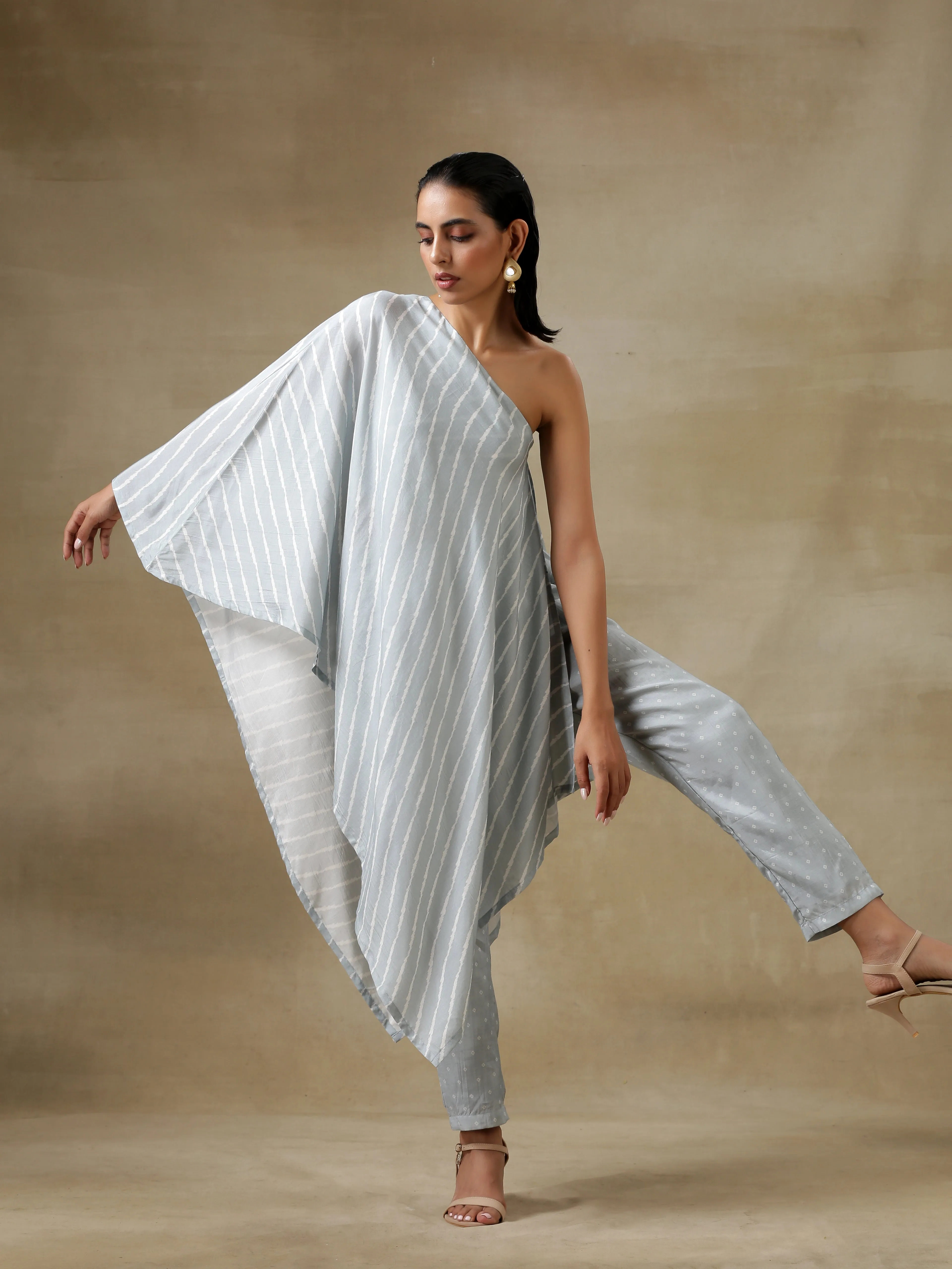 Grey Bandhani Printed Silk One-Shoulder Kurta Pant Set