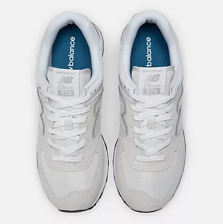 ML574EVW Nimbus Cloud with White