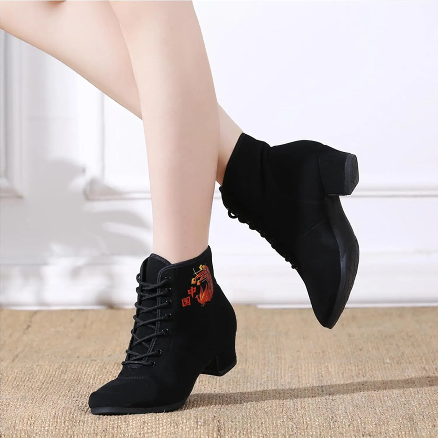 ONAIC Women's Latin Ballroom Dance Shoes 5Cm Heel Modern Salsa Teaching Practice Professional Performance Dance Shoes