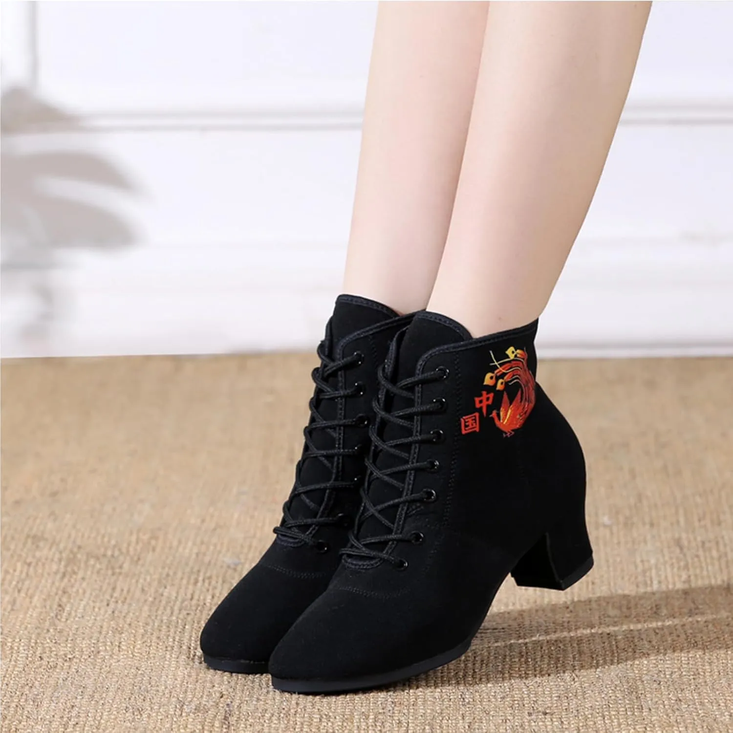 ONAIC Women's Latin Ballroom Dance Shoes 5Cm Heel Modern Salsa Teaching Practice Professional Performance Dance Shoes