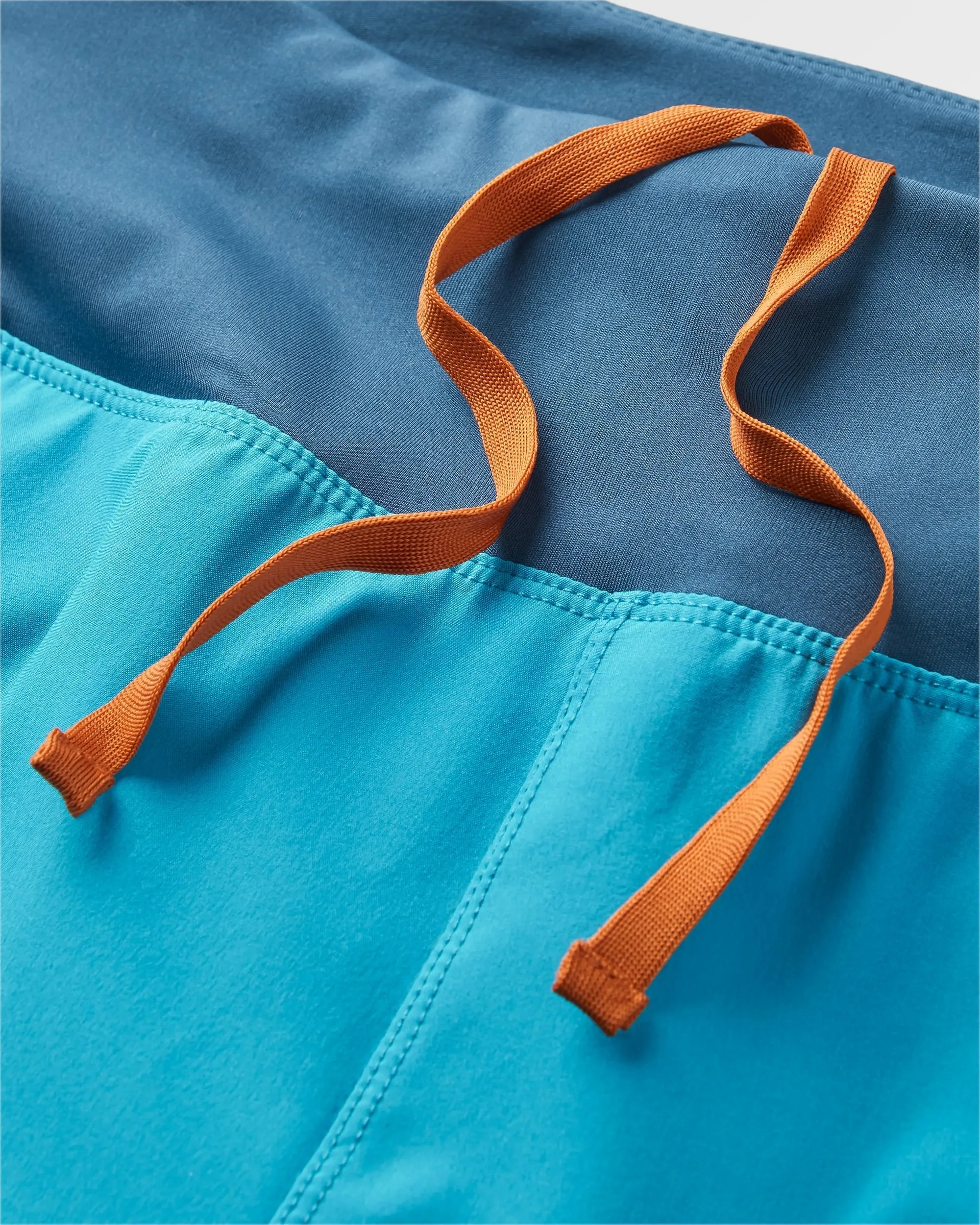 Roundtrip Recycled Trail Short - Bluejay