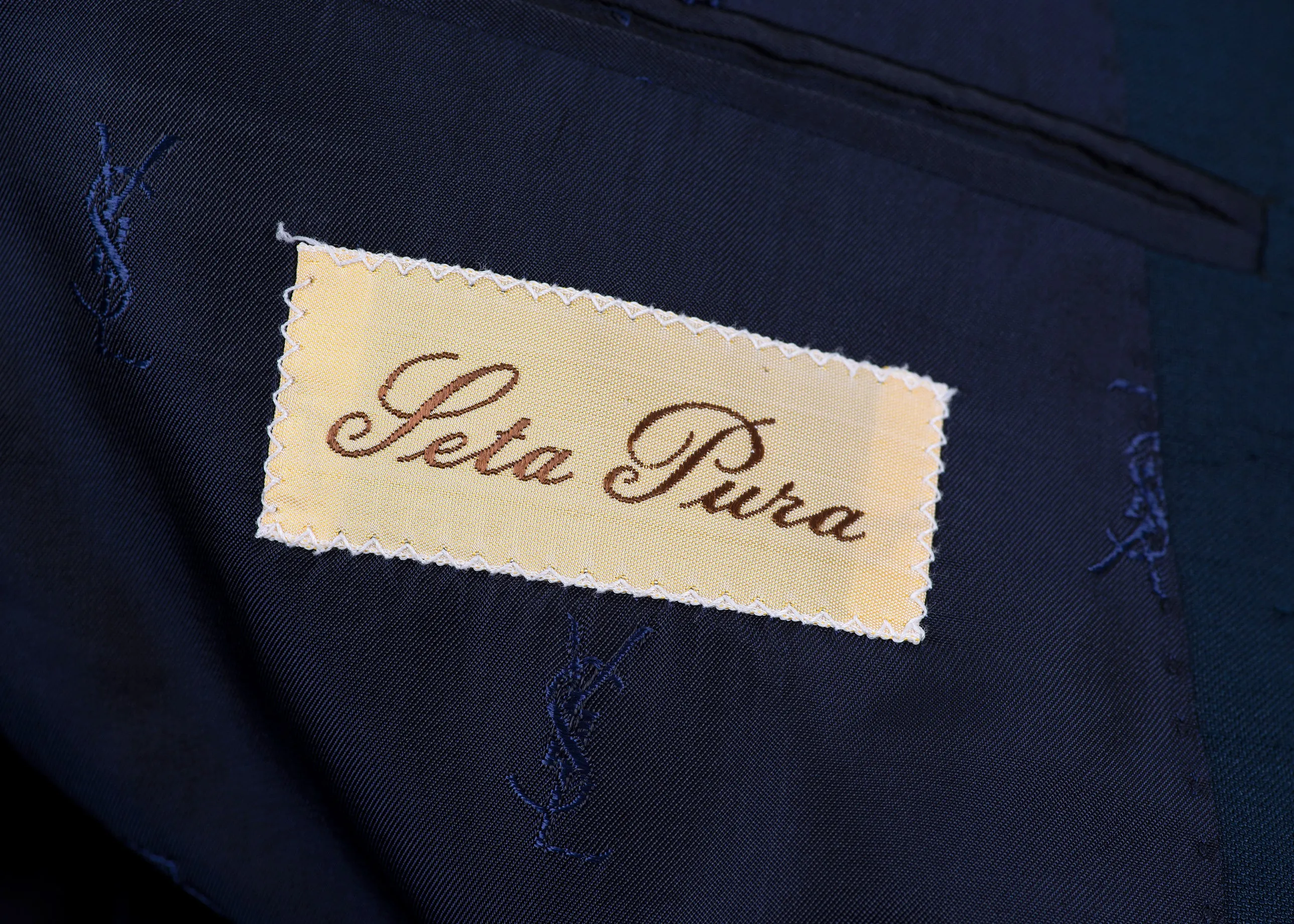 Yves Saint Laurent Pure Silk Double Breasted Blue Blazer, Men's US 34R, EU 44